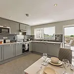 Holiday home 2 Bed In Grange-over-sands Oc-89206