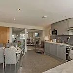 2 Bed In Grange-over-sands Oc-89206 *