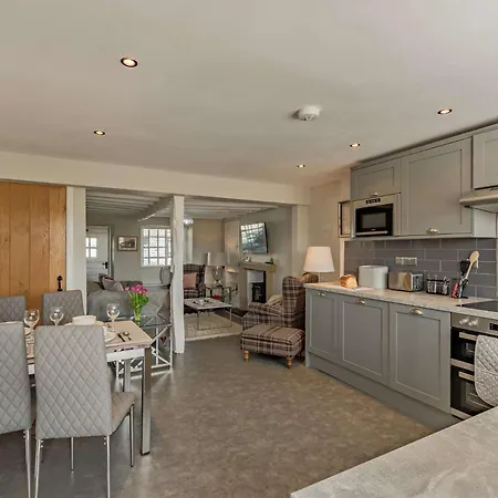 2 Bed In Grange-over-sands Oc-89206 בית נופש